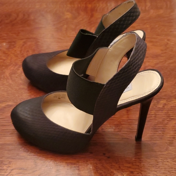 Classiques Entier black banded pumps - Picture 2 of 9